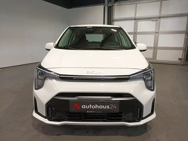 Kia Picanto view 2