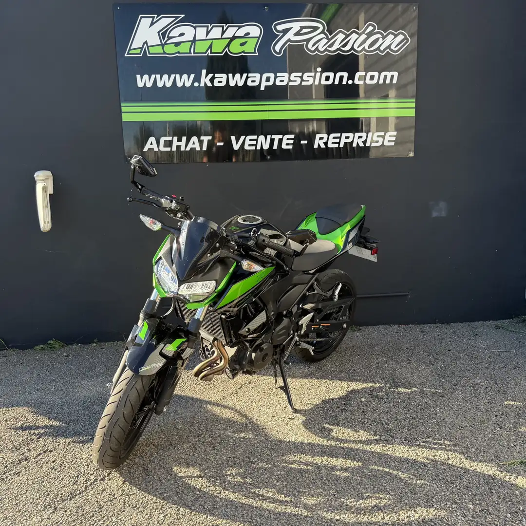 Kawasaki Z 400 Schwarz - 1