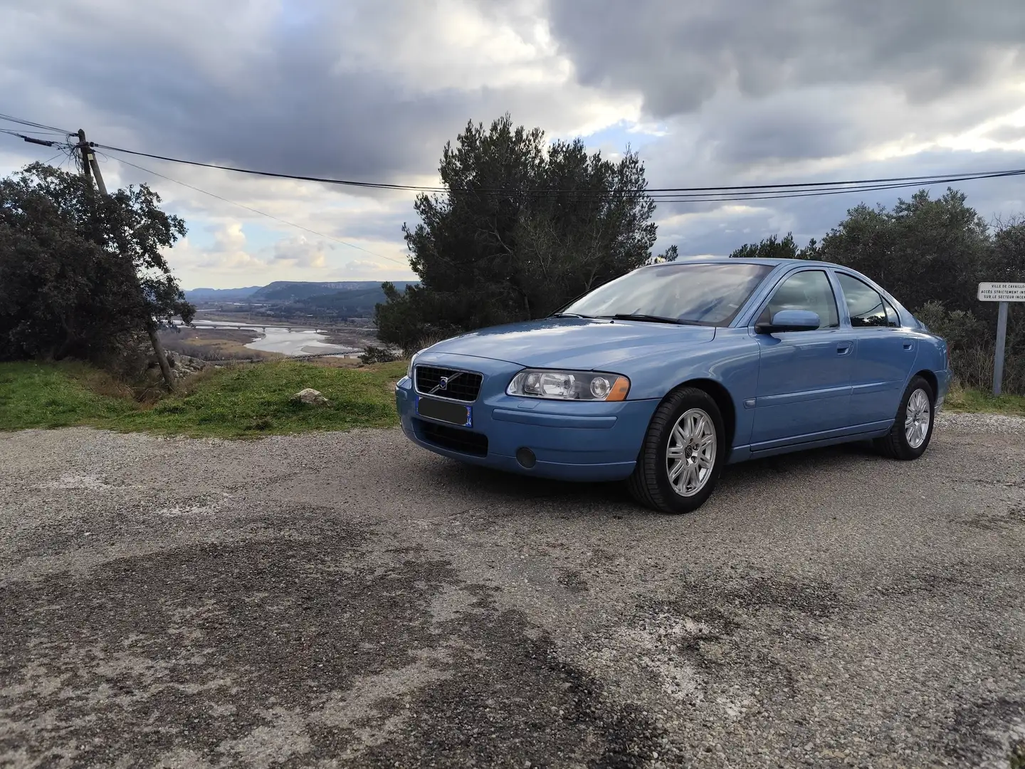 Volvo S60 2.4i+-+140+Momentum Bleu - 2