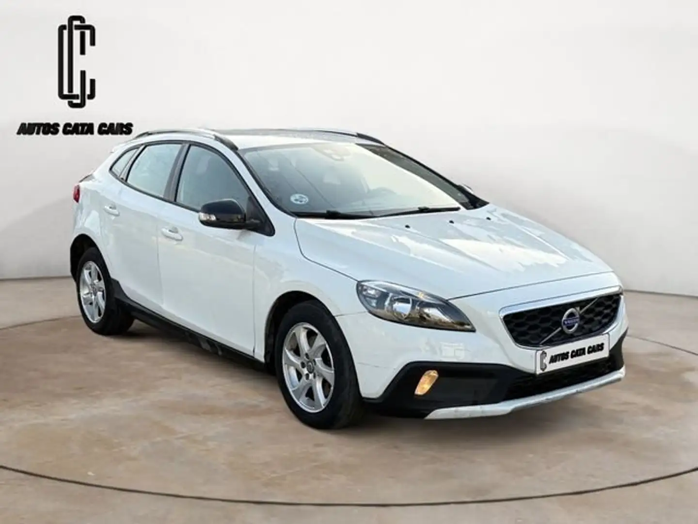 Volvo V40 Cross Country D2 Kinetic Weiß - 1