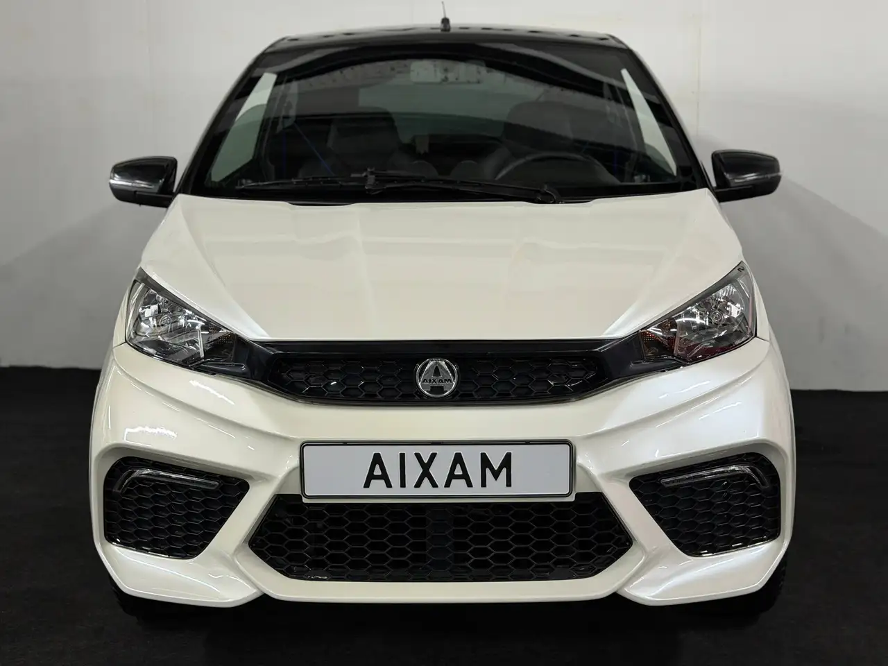 Aixam Coupe e-GTI, Sport, Elektro, Webasto, Carplay, Sound, RFK, Emotion, Inkl Lieferung, миниатюра 5