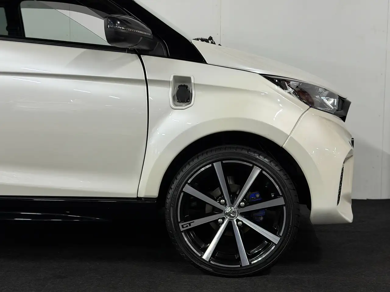 Aixam Coupe e-GTI, Sport, Elektro, Webasto, Carplay, Sound, RFK, Emotion, Inkl Lieferung, миниатюра 10