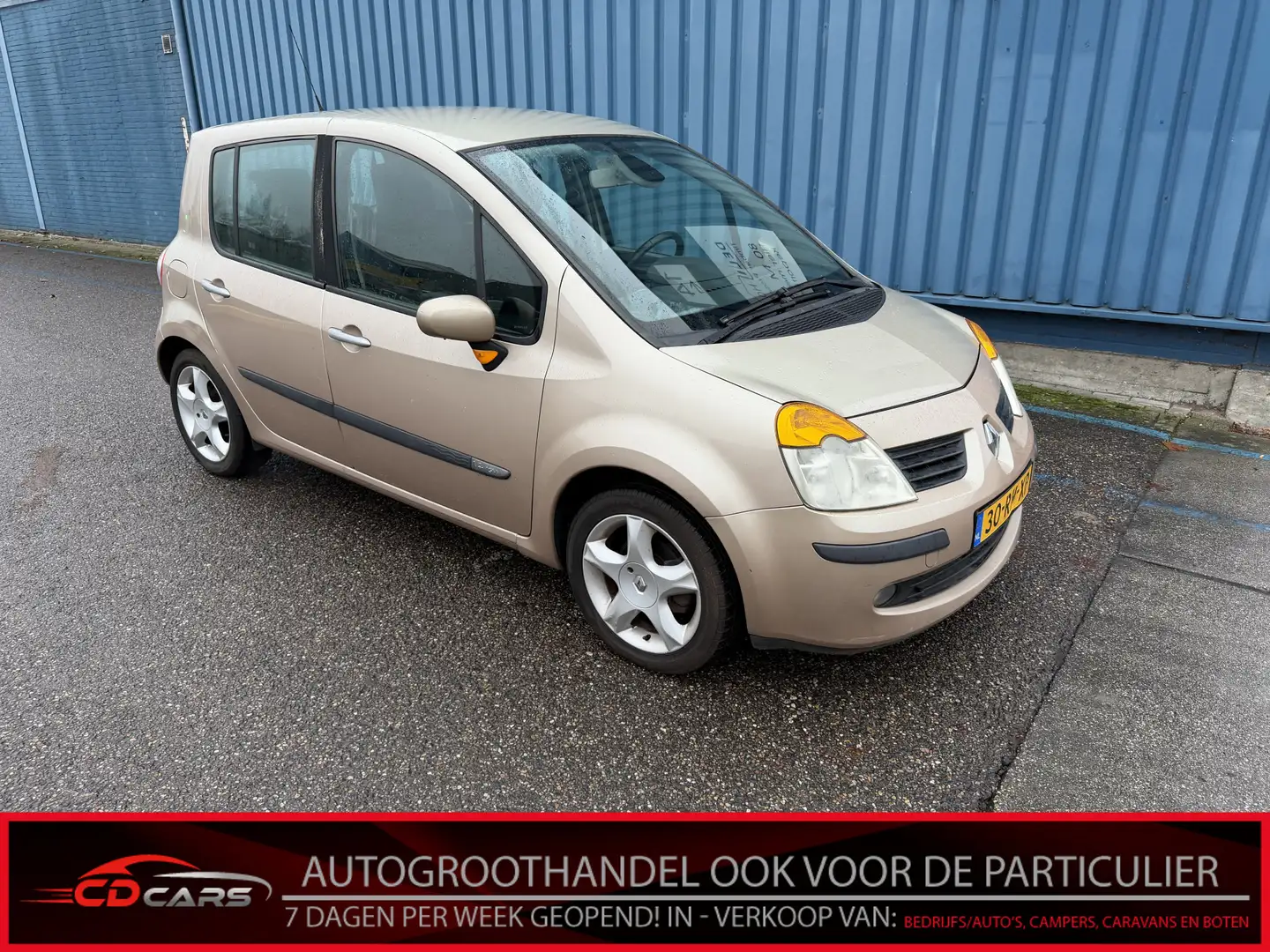 Renault Modus 1.4-16V Privilège Luxe Inruilauto’s tegen vaste pr Beige - 1