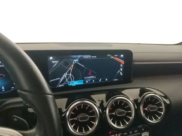 Mercedes-Benz CLA view 12