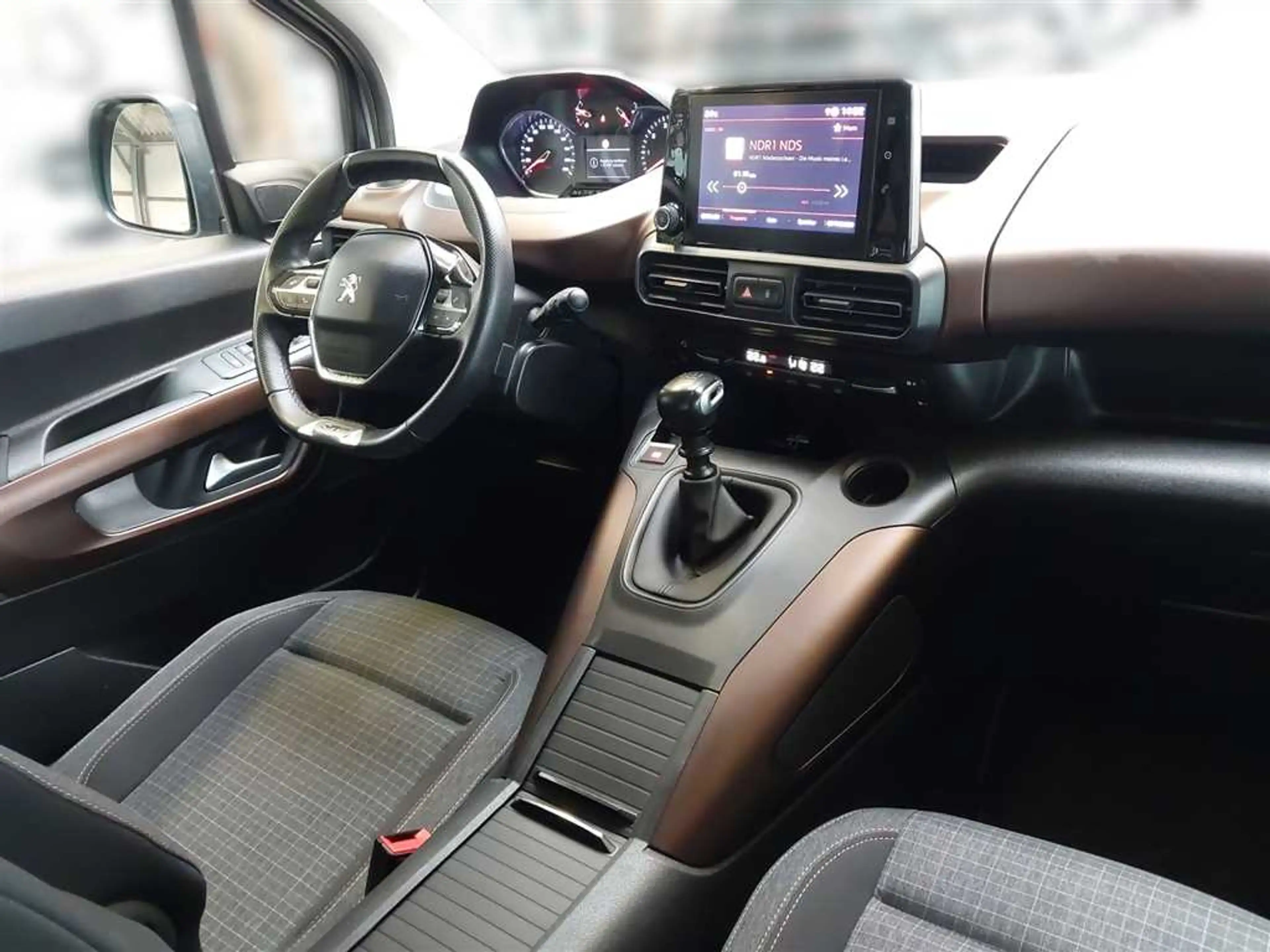 Peugeot Rifter Kombi GT 1.5 BlueHDi 130 — photo 15