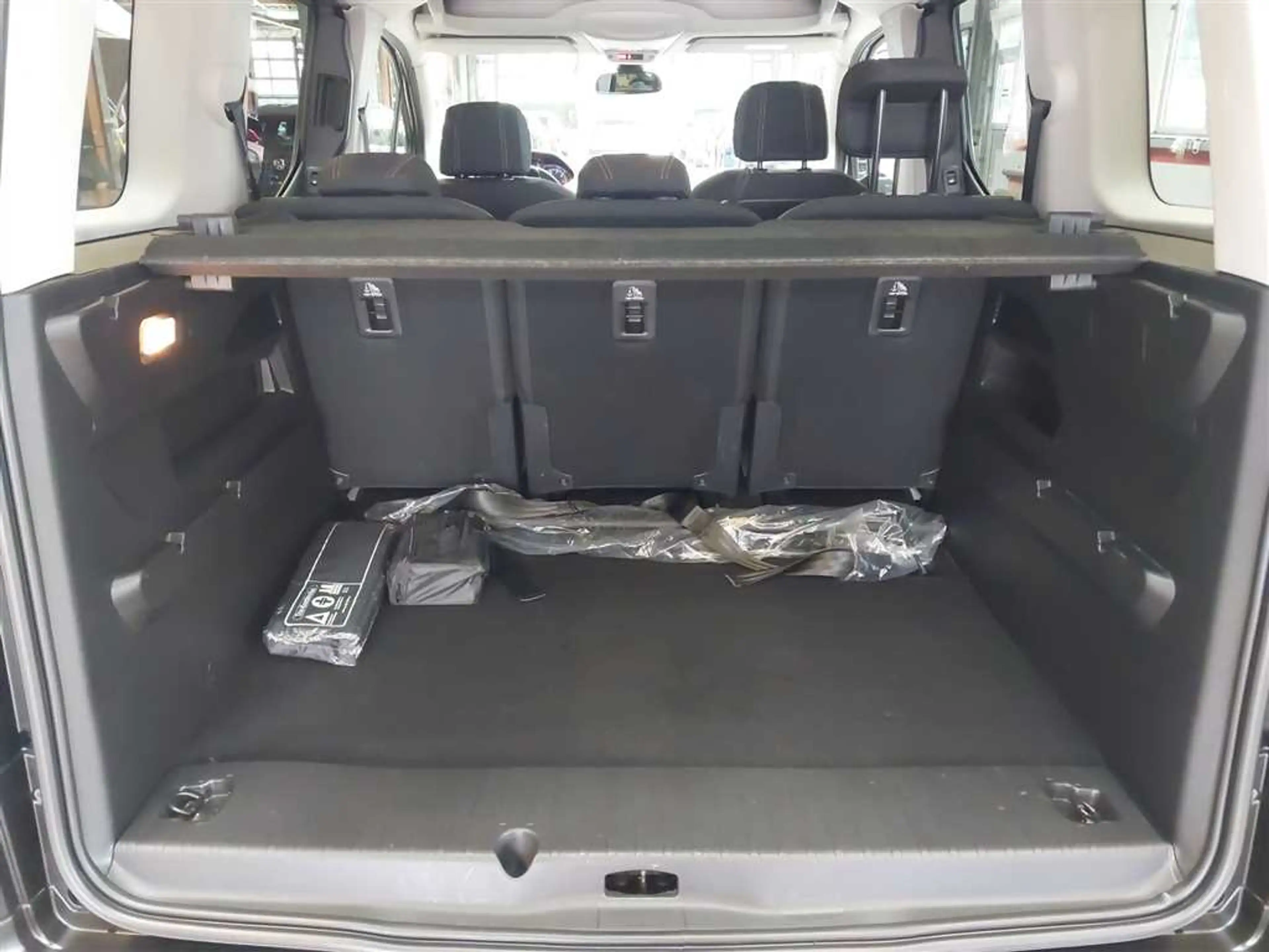 Peugeot Rifter Kombi GT 1.5 BlueHDi 130 — photo 17