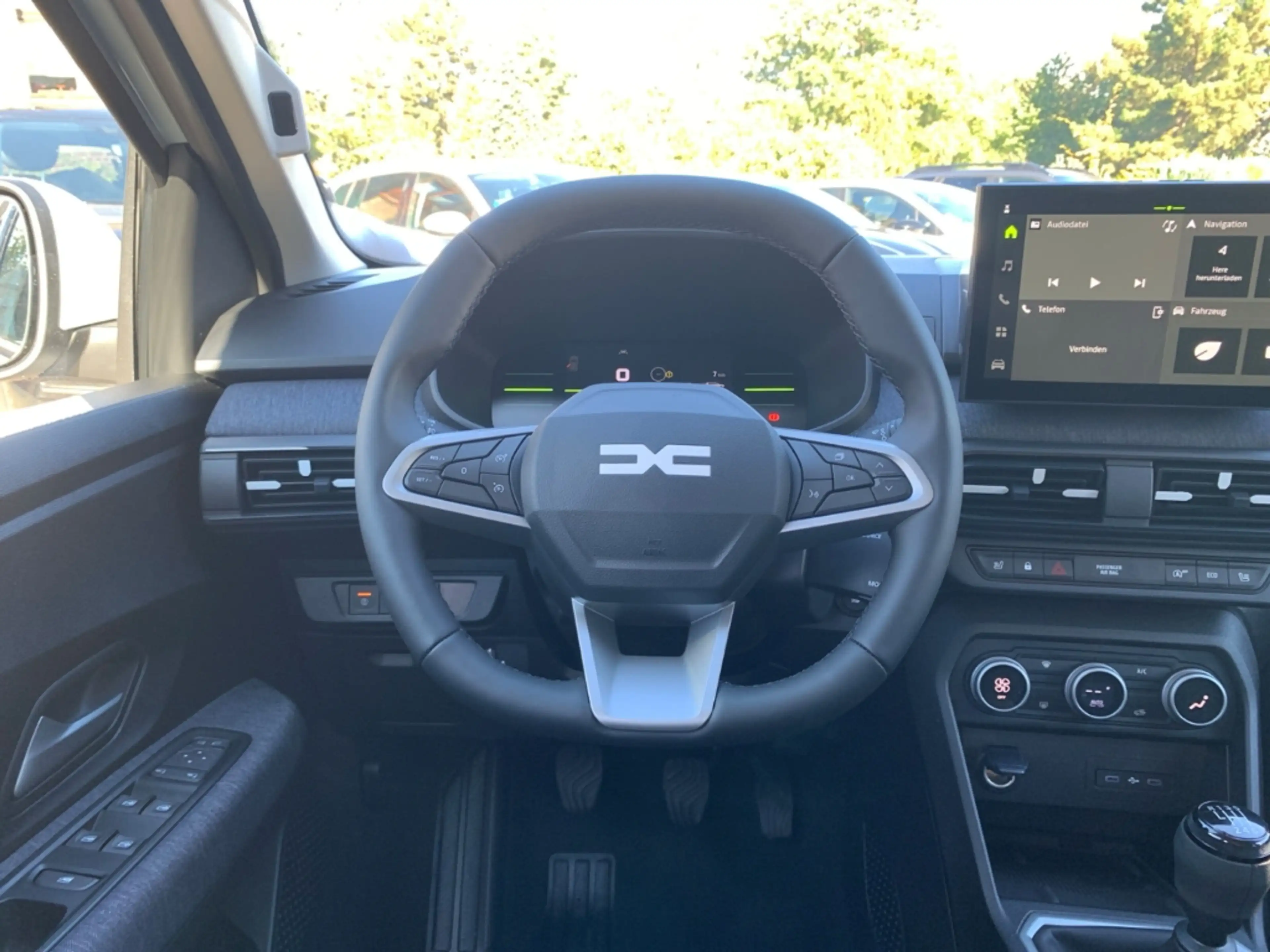 Dacia Jogger JOURNEY TCe 110 Journey NAVI+SHZ+PDC+KLIMA+KAMERA — photo 15