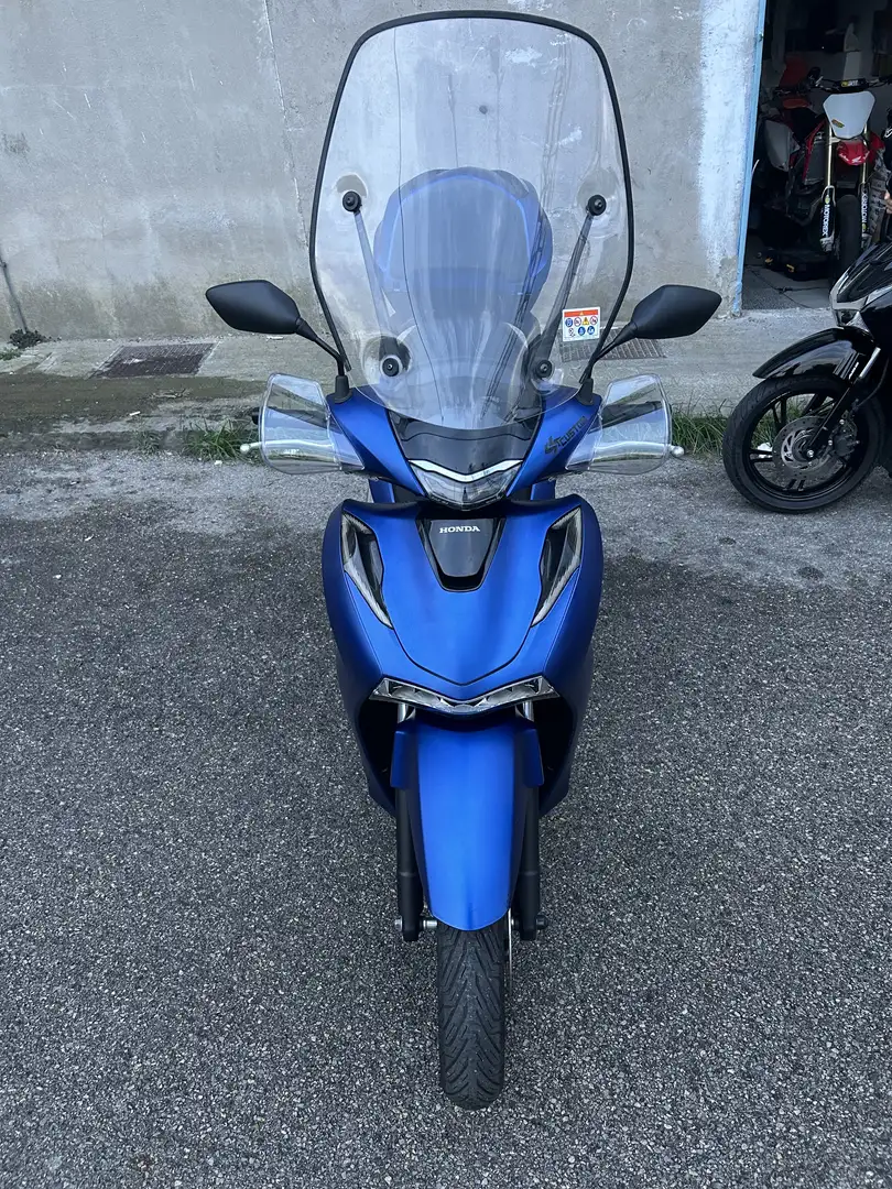 Honda SH 125i abs - 1