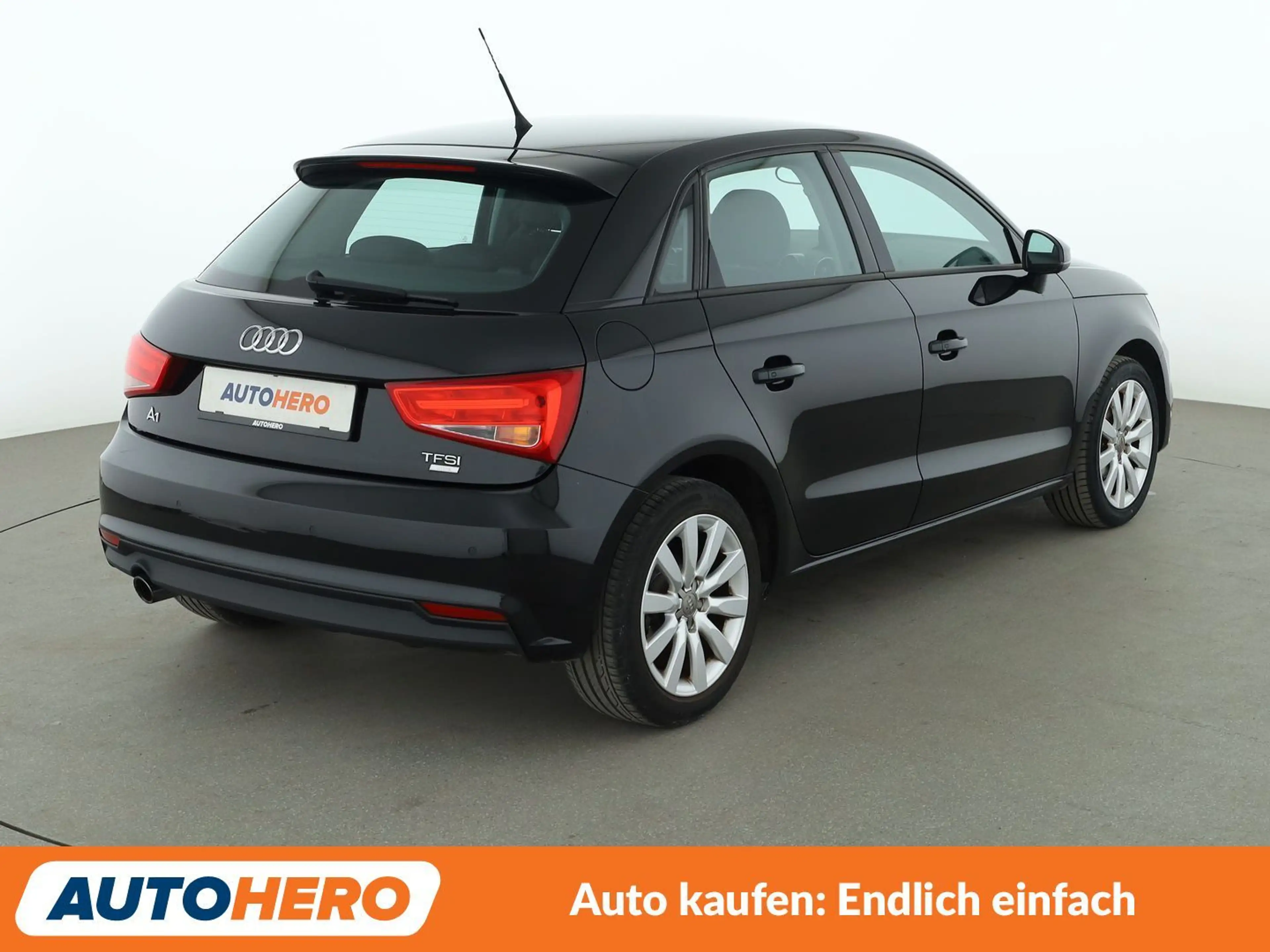 Audi A1 1.0 TFSI Sport — photo 6