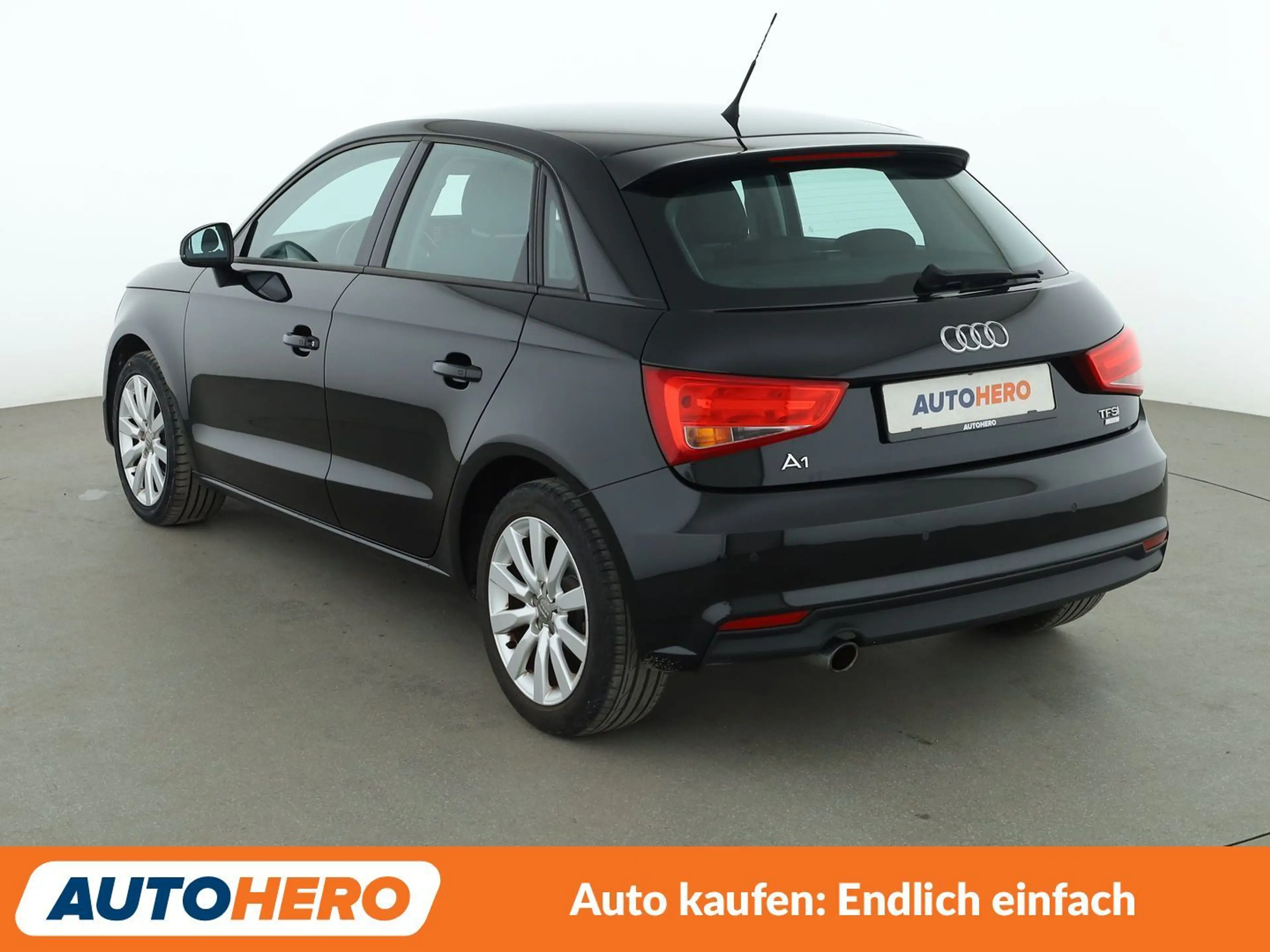 Audi A1 1.0 TFSI Sport — photo 4
