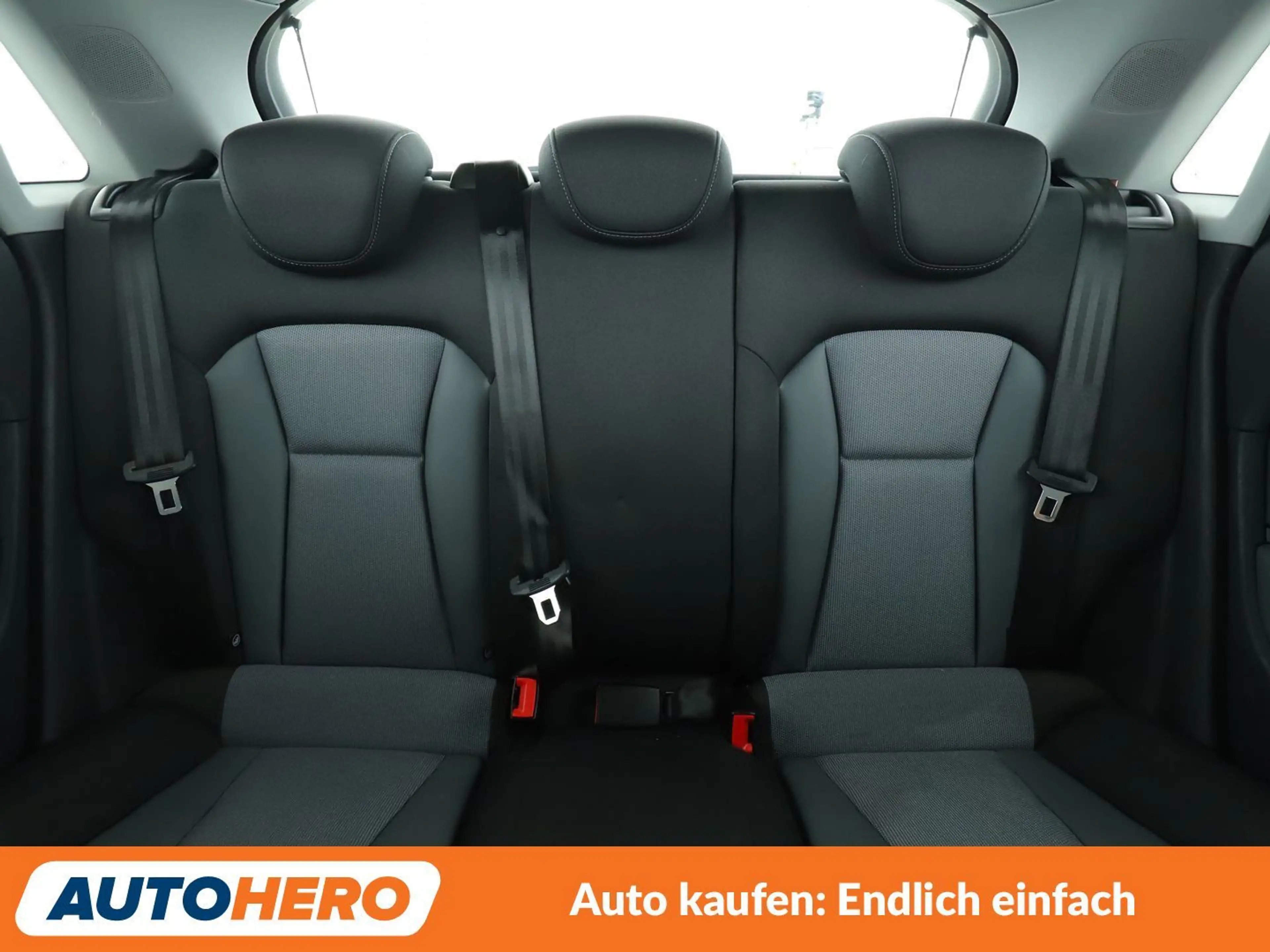 Audi A1 1.0 TFSI Sport — photo 15