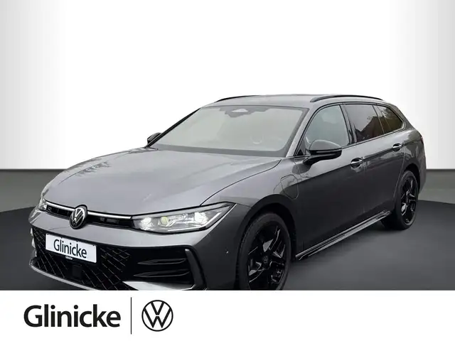 Volkswagen Passat Variant R-Line 1.5 eHybrid DSG, HEAD-UP,