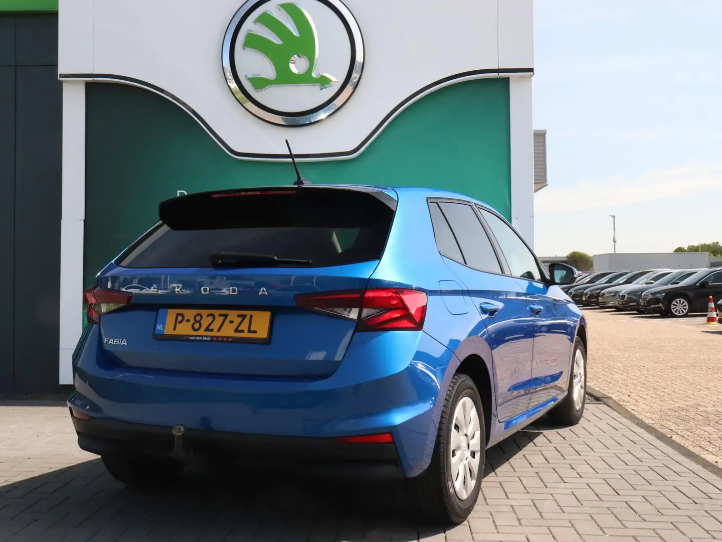 Skoda Fabia 1.0 TSI 95pk Ambition | Afneembare trekhaak | Adap Blauw - 2