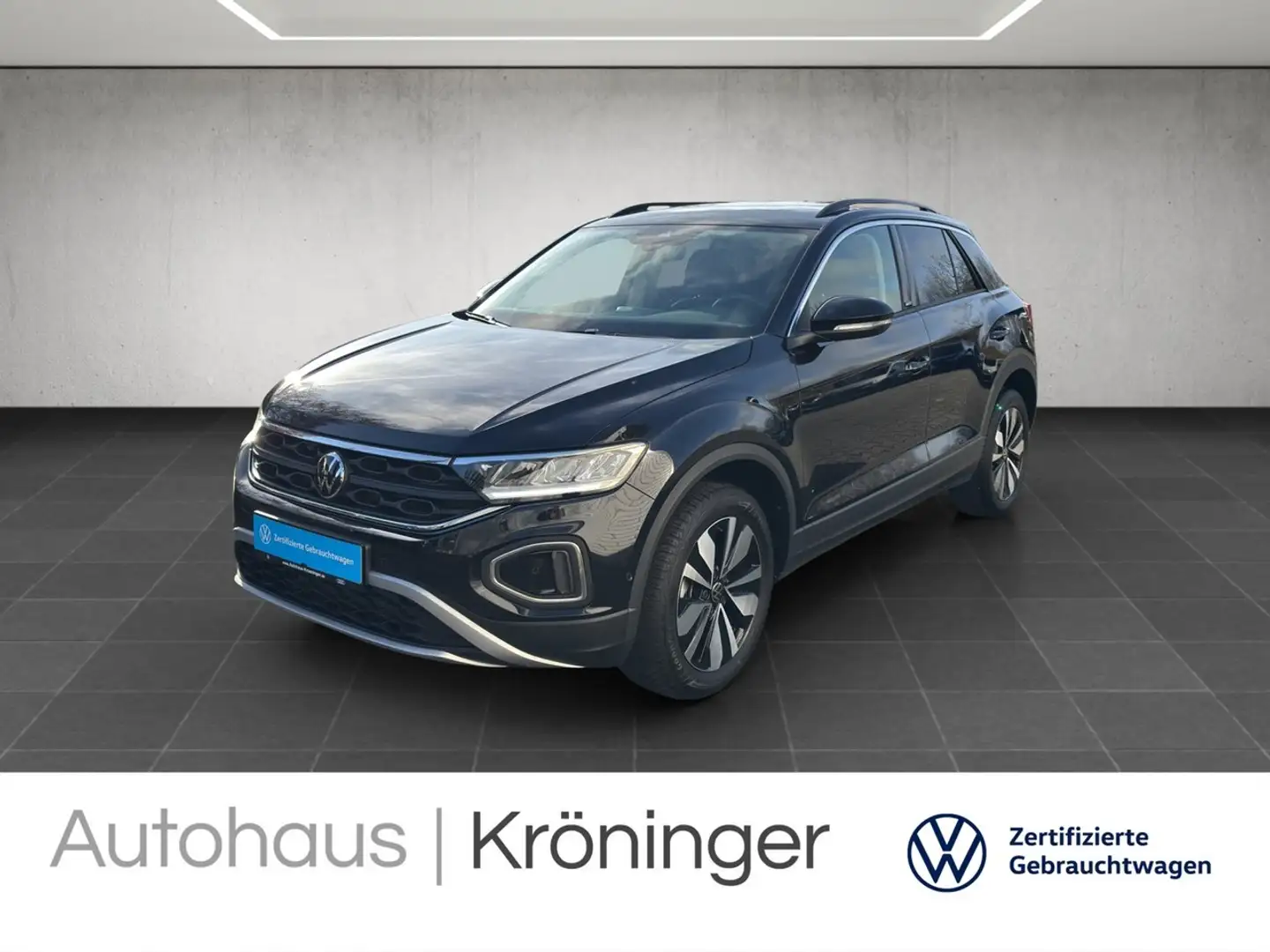 Volkswagen T-Roc MOVE 1.5 TSI DSG ACC Navi Stand LED Schwarz - 1
