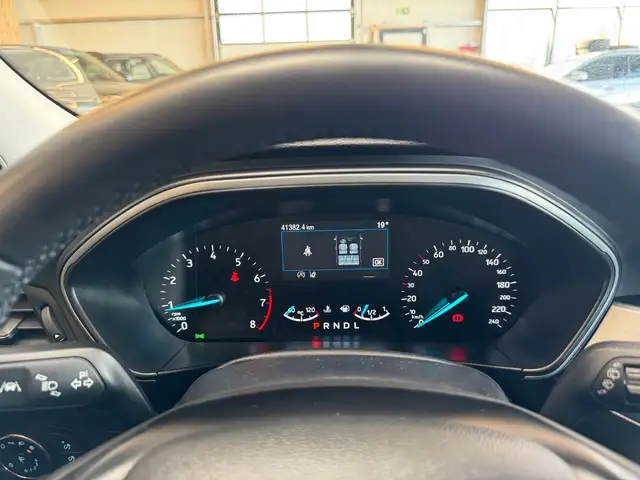 Ford Focus view 13