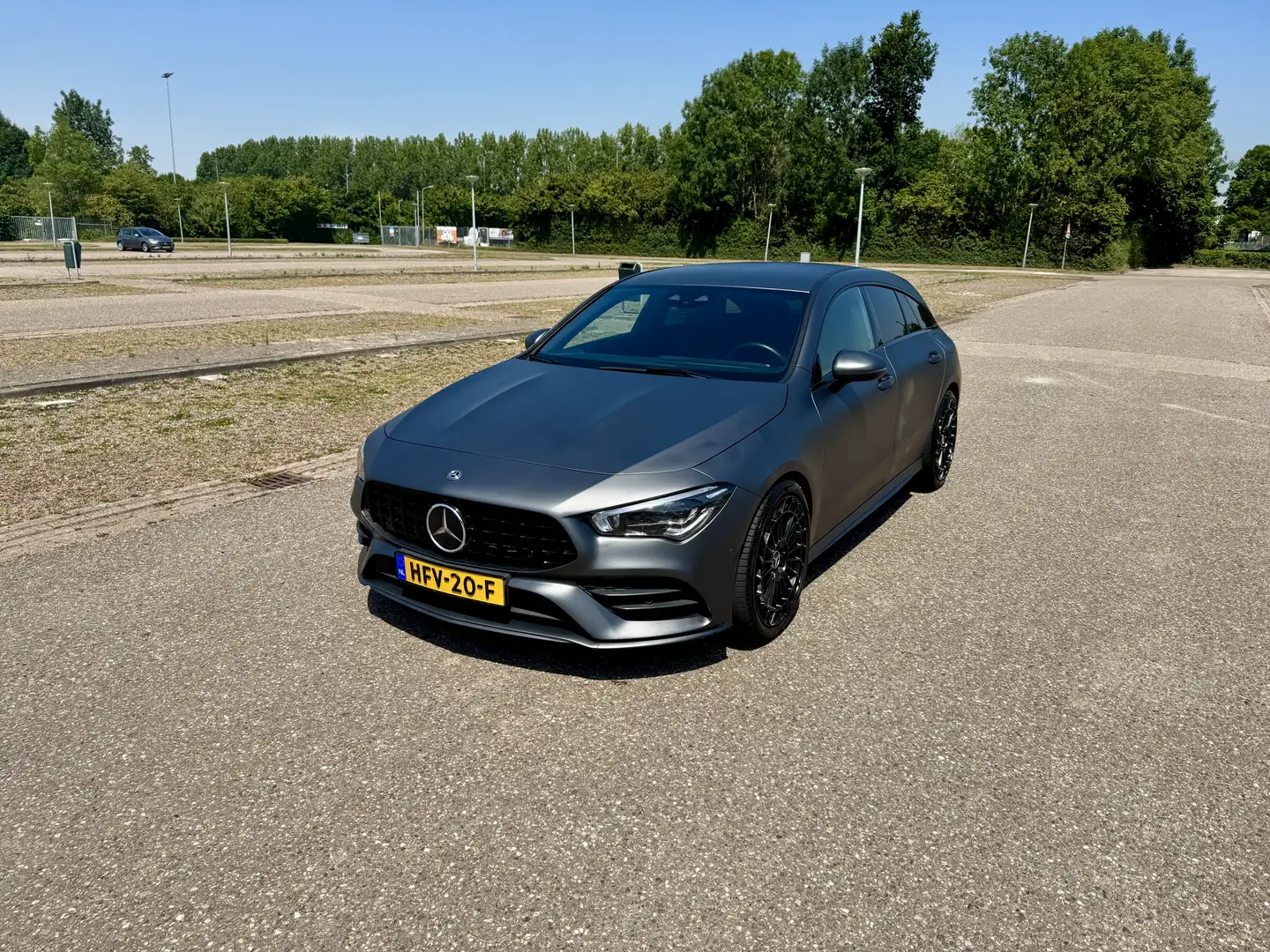 Mercedes-Benz CLA 200 Bns Sol. AMG Zwart - 1