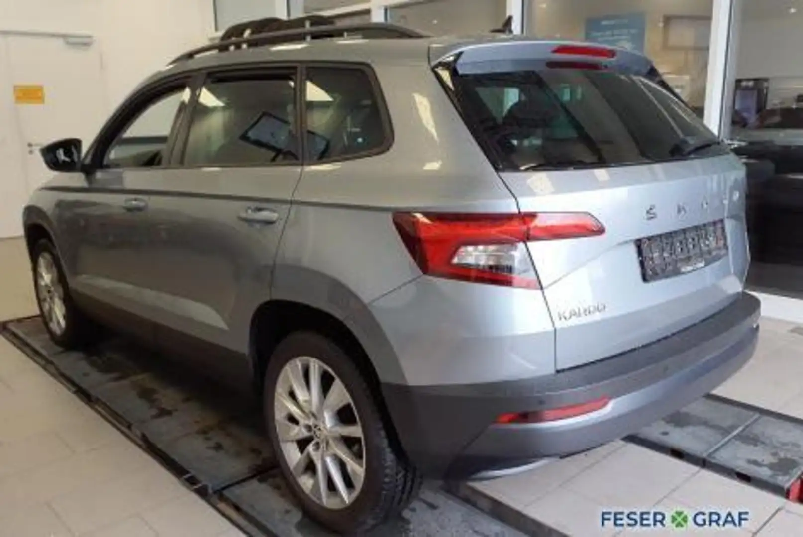 Skoda Karoq 1.5 TSI Style 7-Gang-DSG NAVI/ACC/AHK Grau - 2