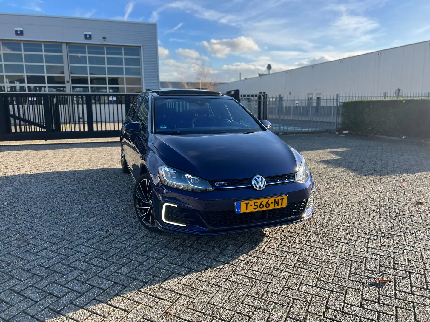 Volkswagen Golf Golf 1.4 TSI PHEV GTE Blauw - 1