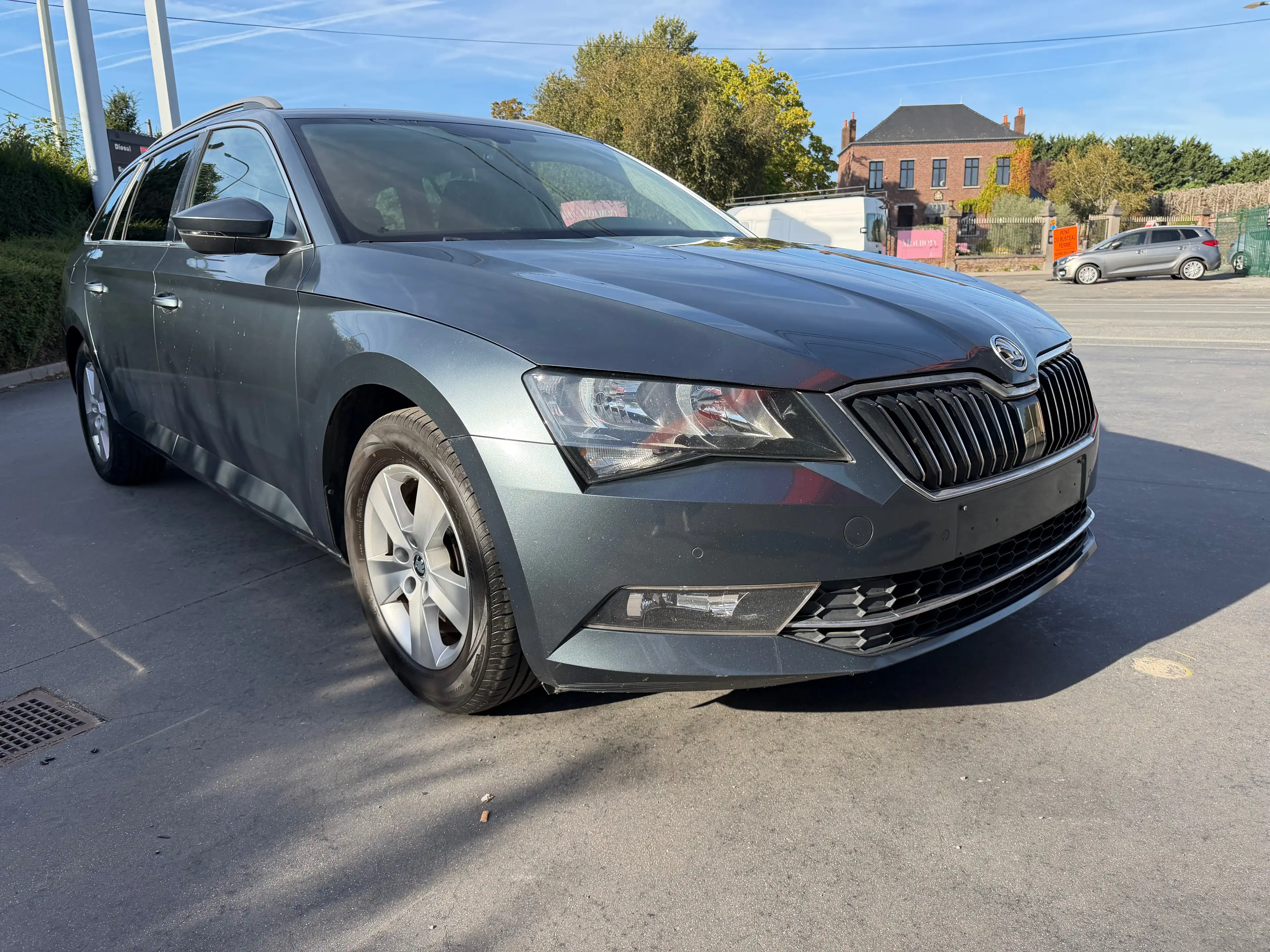 Skoda Superb HTVA: 7842€ NETTO — photo 3