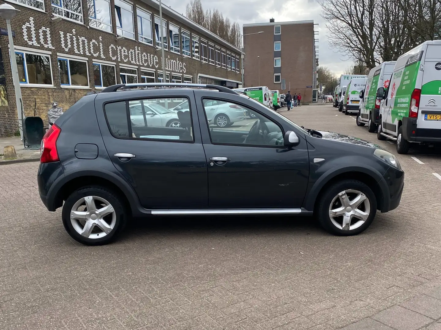 Dacia Sandero Sandero 1.6 Stepway Grijs - 2