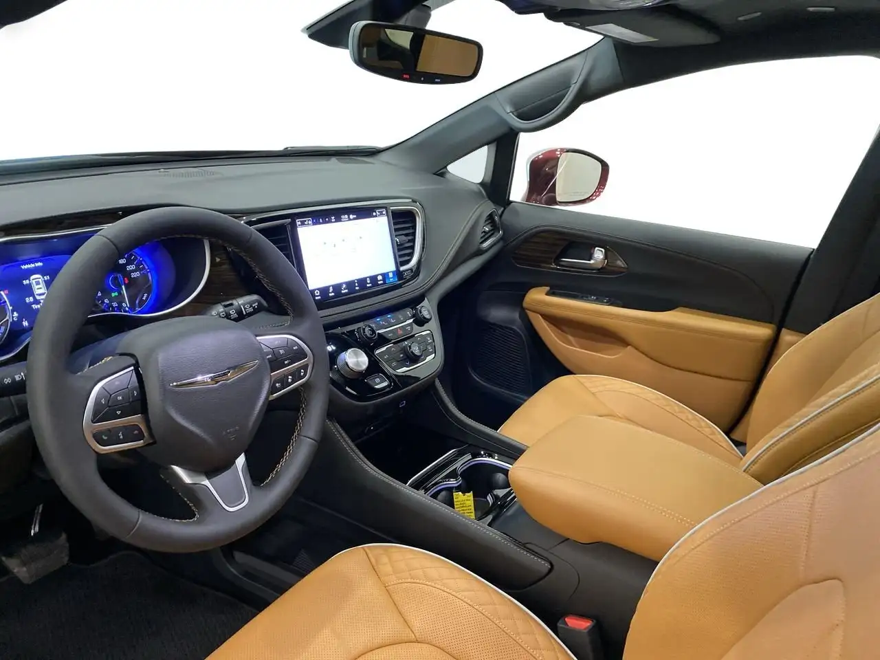 Chrysler Pacifica снимка Chrysler Pacifica