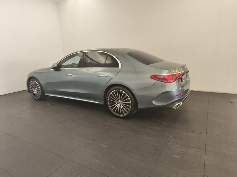 Mercedes-Benz E 220 E 220d 4M AMG Premium Airmatic 20" HinterachsL — photo 8