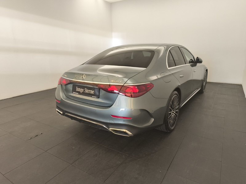 Mercedes-Benz E 220 E 220d 4M AMG Premium Airmatic 20" HinterachsL — photo 5