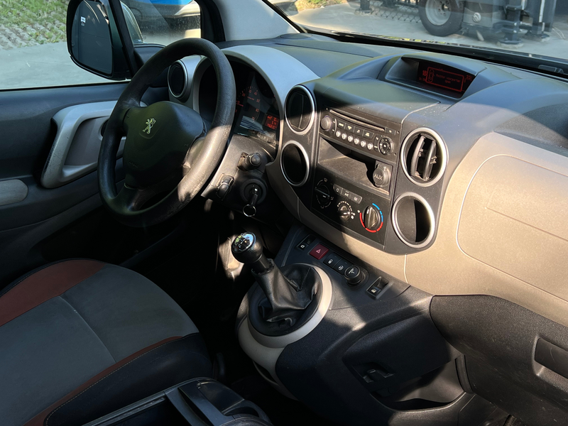Peugeot Partner Tepee 1.6i Airco Trekhaak CruiseControle — photo 13