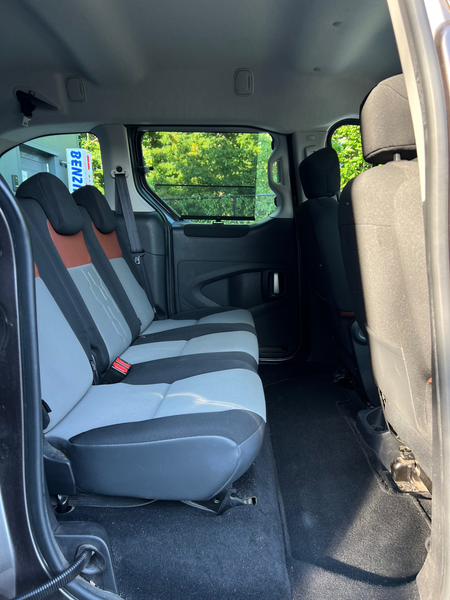Peugeot Partner Tepee 1.6i Airco Trekhaak CruiseControle — photo 10