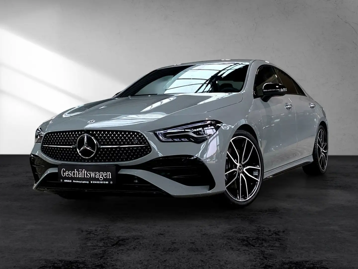 Mercedes-Benz CLA 220 CLA 220 d AMG Line Special Night AHK Dist Kamera Grau - 2