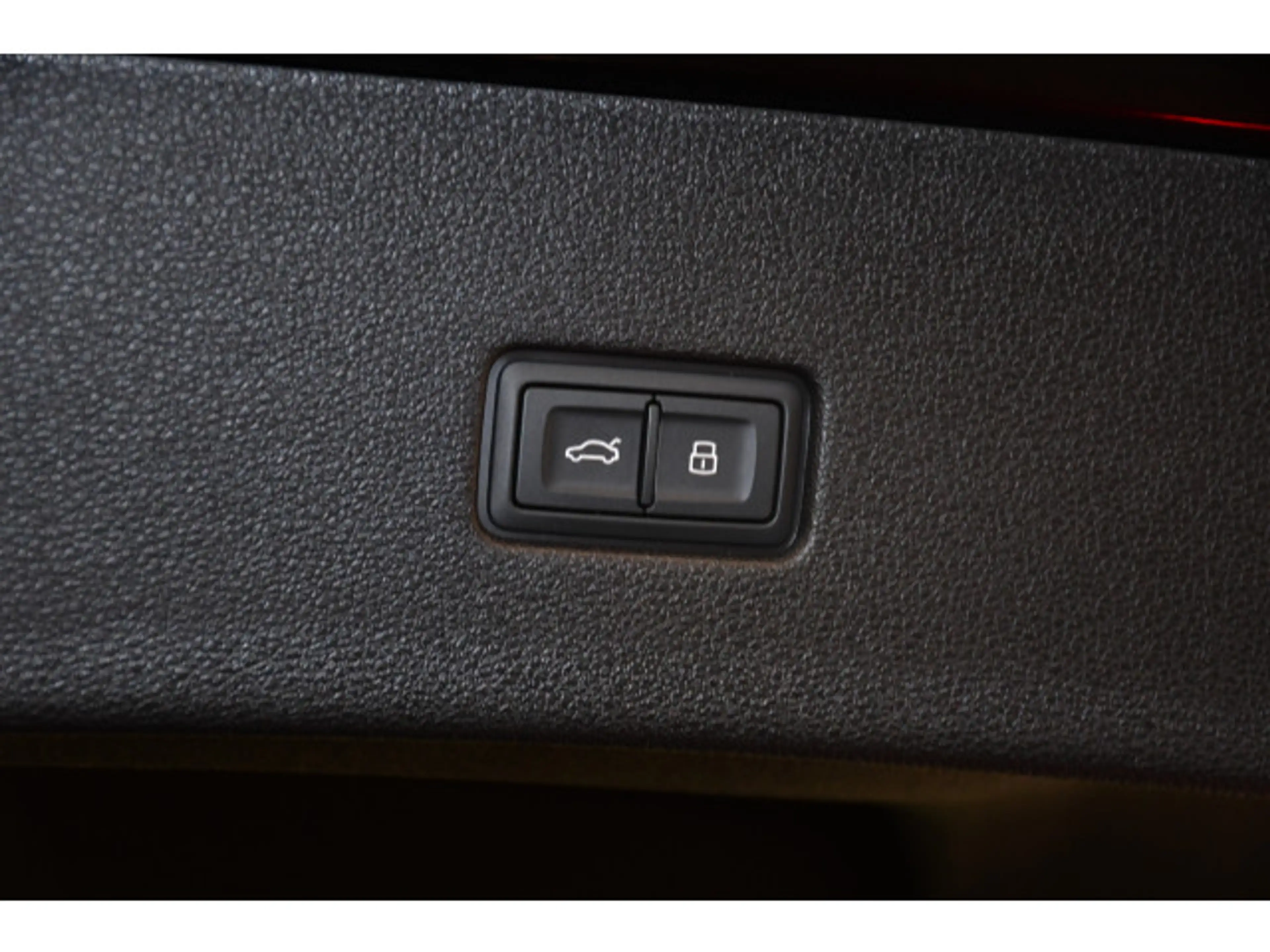 Audi Q8 55 TFSI quattro tiptronic AHK/Pano/Rückfahrka — photo 13