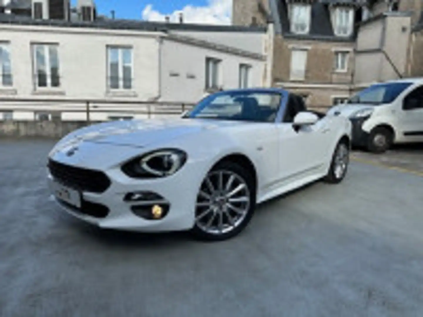 Fiat 124 Spider 1.4 MULTIAIR 140CH LUSSO Blanc - 1