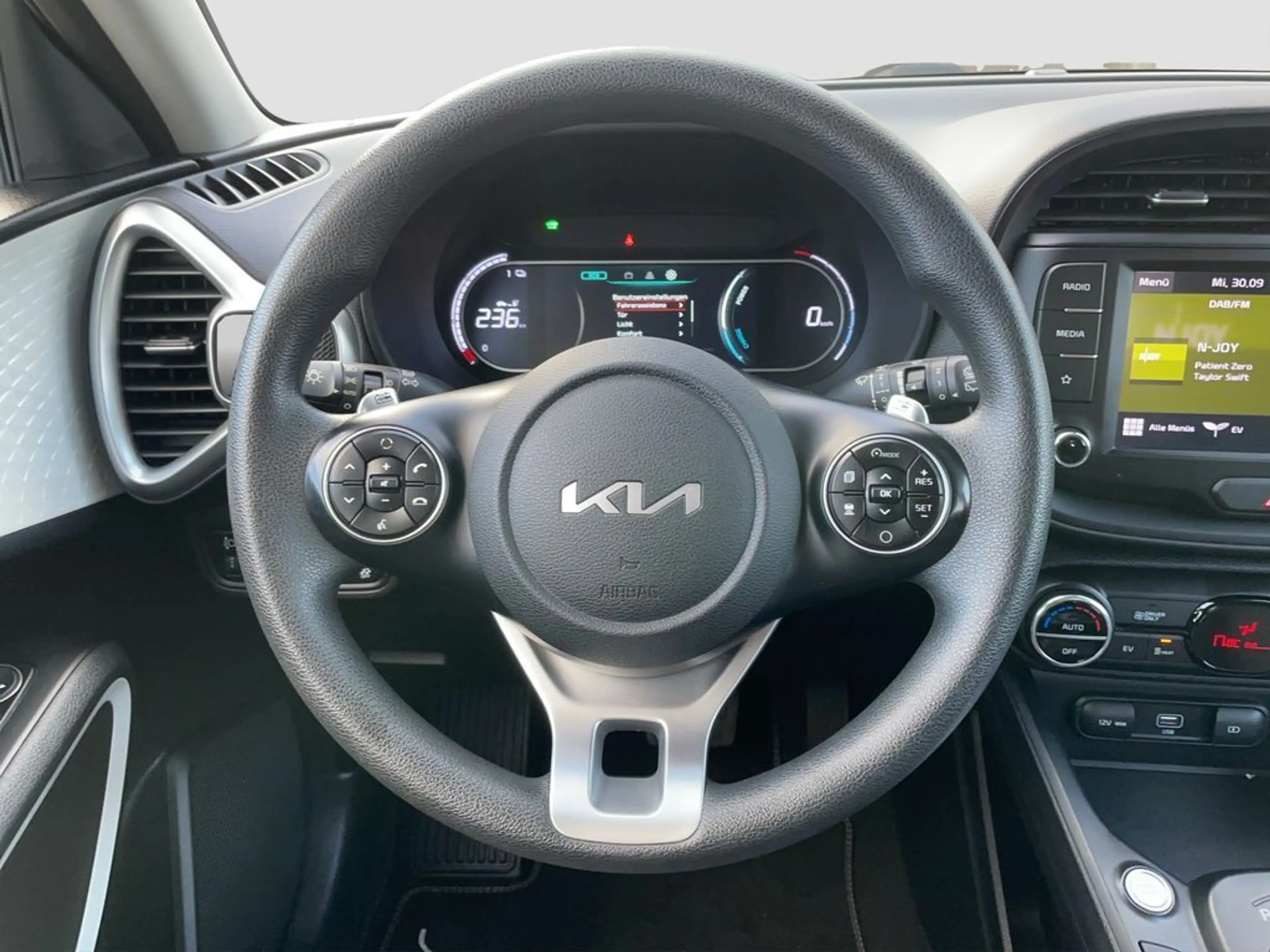 Kia Soul EV Edition 7 100 kW 39,2 kwh 3-Phase — photo 5