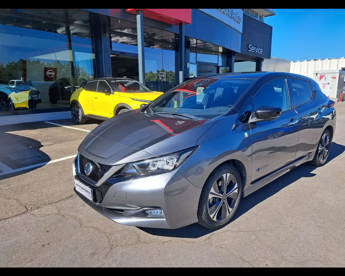 Nissan Leaf 40KWH TEKNA Gris - 1
