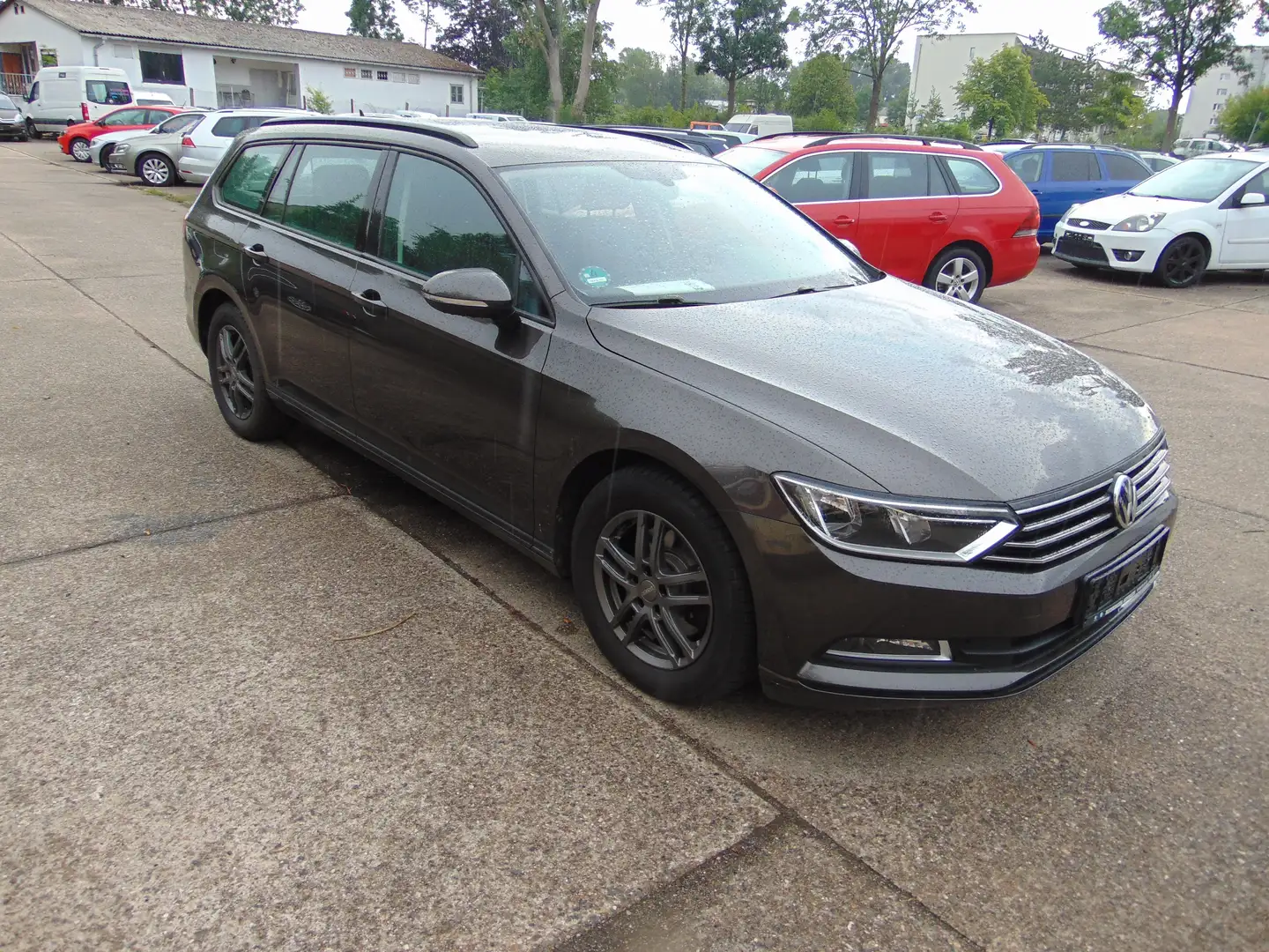 Volkswagen Passat Variant Comfortline/PDC/SHZ/Bluetooth Braun - 2