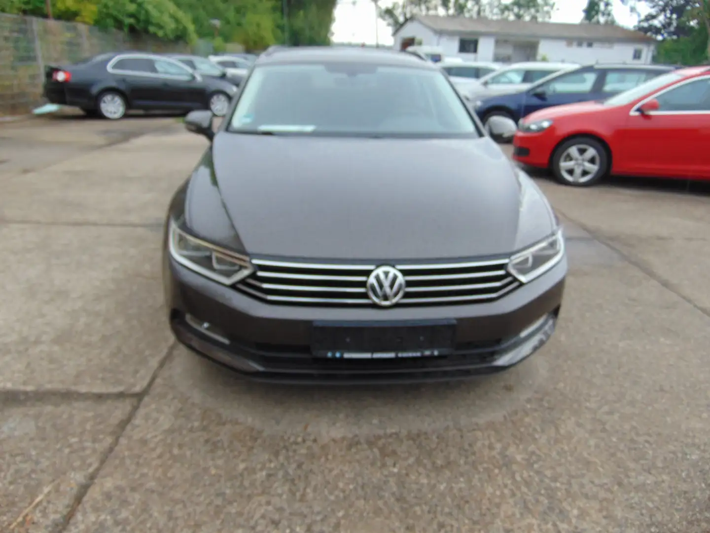 Volkswagen Passat Variant Comfortline/PDC/SHZ/Bluetooth Braun - 1