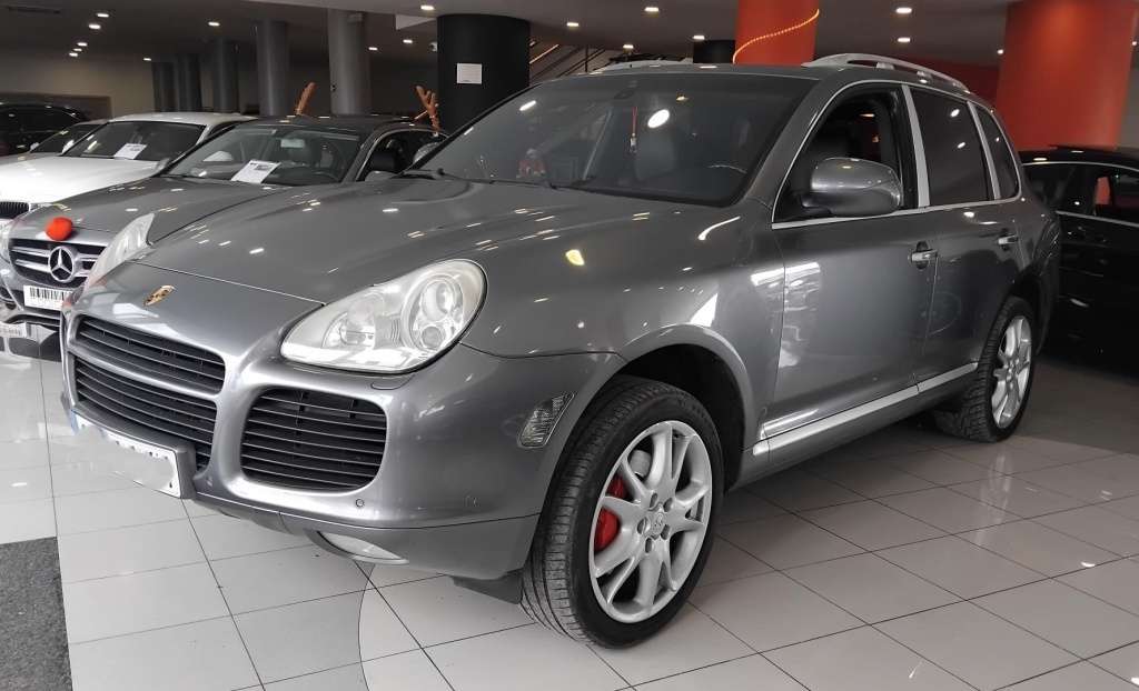 Porsche Cayenne 4.5 Turbo Aut. - foto 1