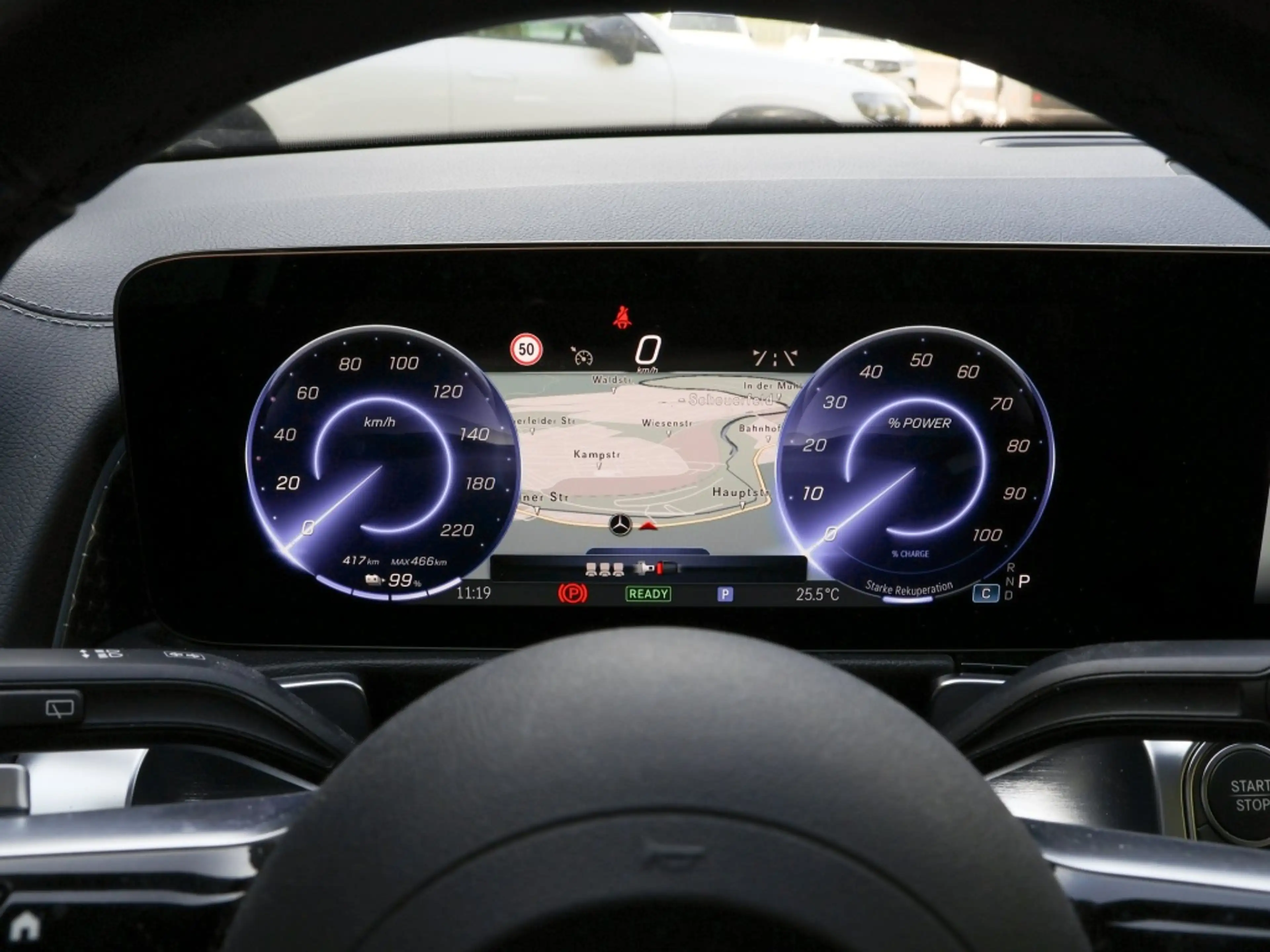 Mercedes-Benz EQB 300 4M Electr-Art/Pano/360/Ambi/Keyl/Totw/18 — photo 15