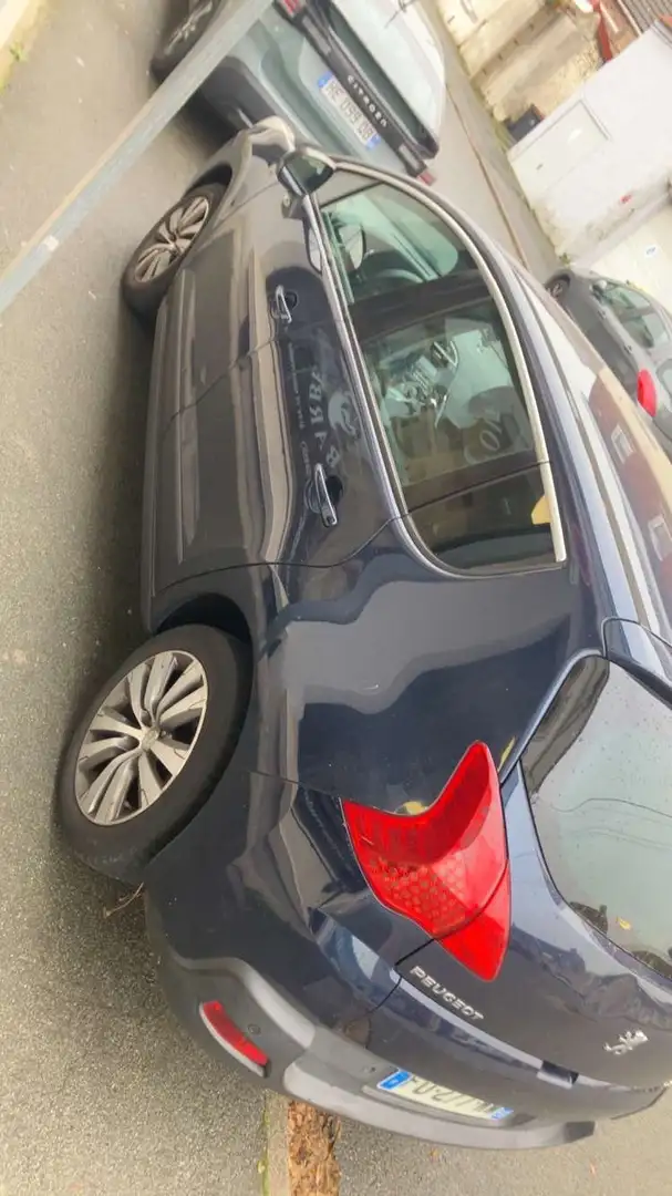 Peugeot 3008 1.6 HDi Premium FAP MCP - 1