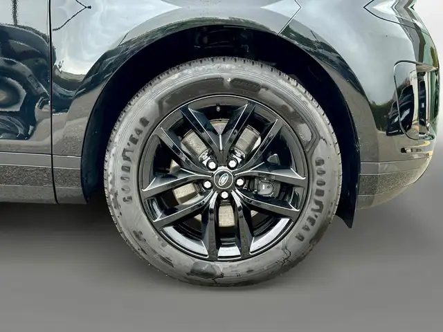 Land Rover Range Rover Evoque view 9