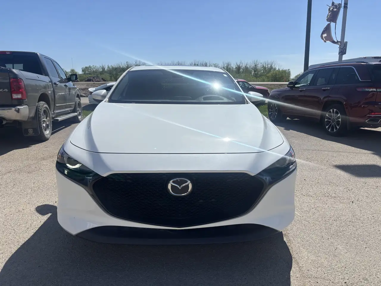 Mazda 3 снимка Mazda 3
