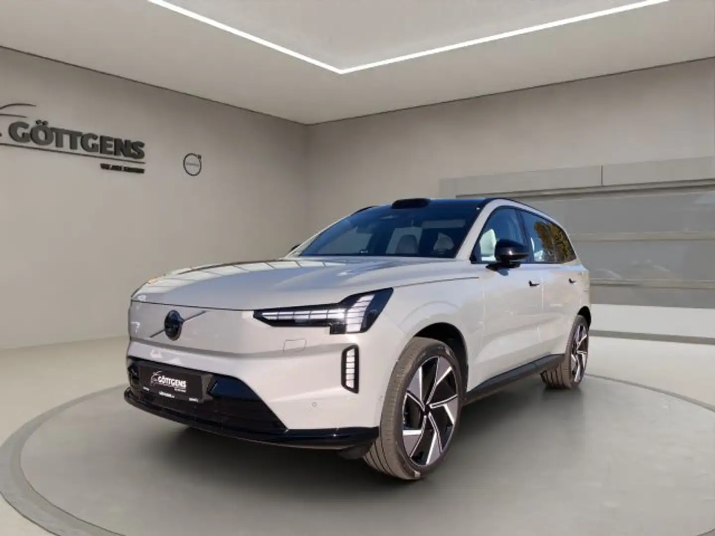Volvo EX90 Twin PERFORMANCE Ultra 7SITZE B&W LM22 PILOT- Gris - 1