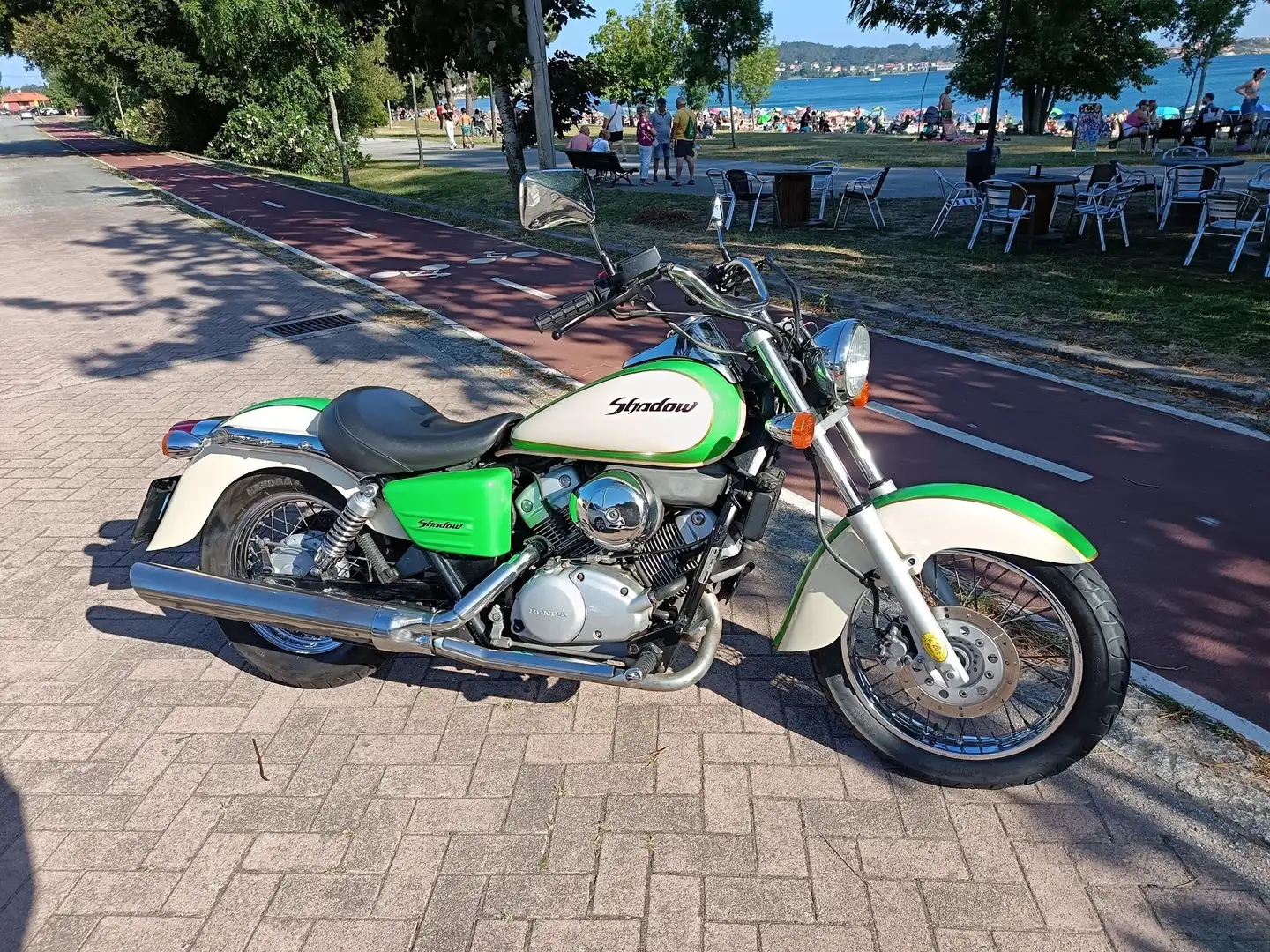 Honda VT 125 Beige - 1