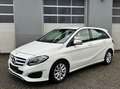Mercedes-Benz B 180 d Aut. Blanc - thumbnail 1