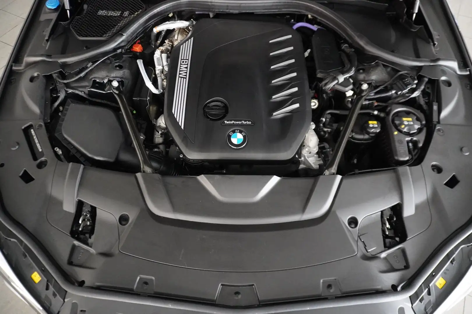 BMW 730 d Schwarz - 2