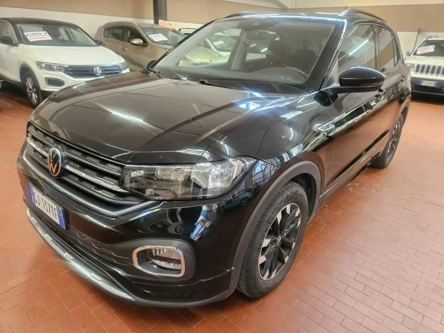 Volkswagen T-Cross R-Line 1.0 TSI 110 CV Advanced Nero - 1