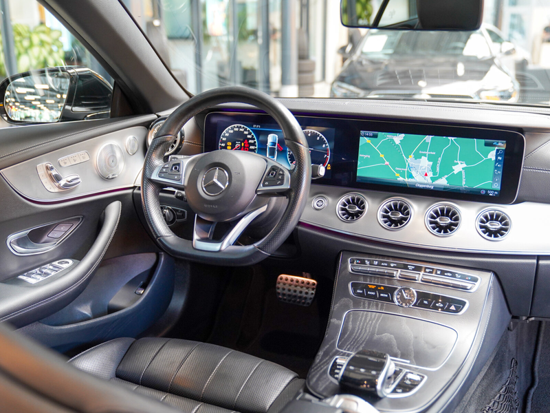 Mercedes-Benz E 400 E 400 4M Cabrio AMG Line Burmester Head-up AIR — photo 11