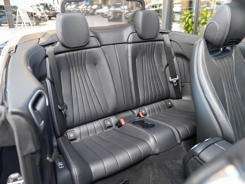 Mercedes-Benz E 400 E 400 4M Cabrio AMG Line Burmester Head-up AIR — photo 9