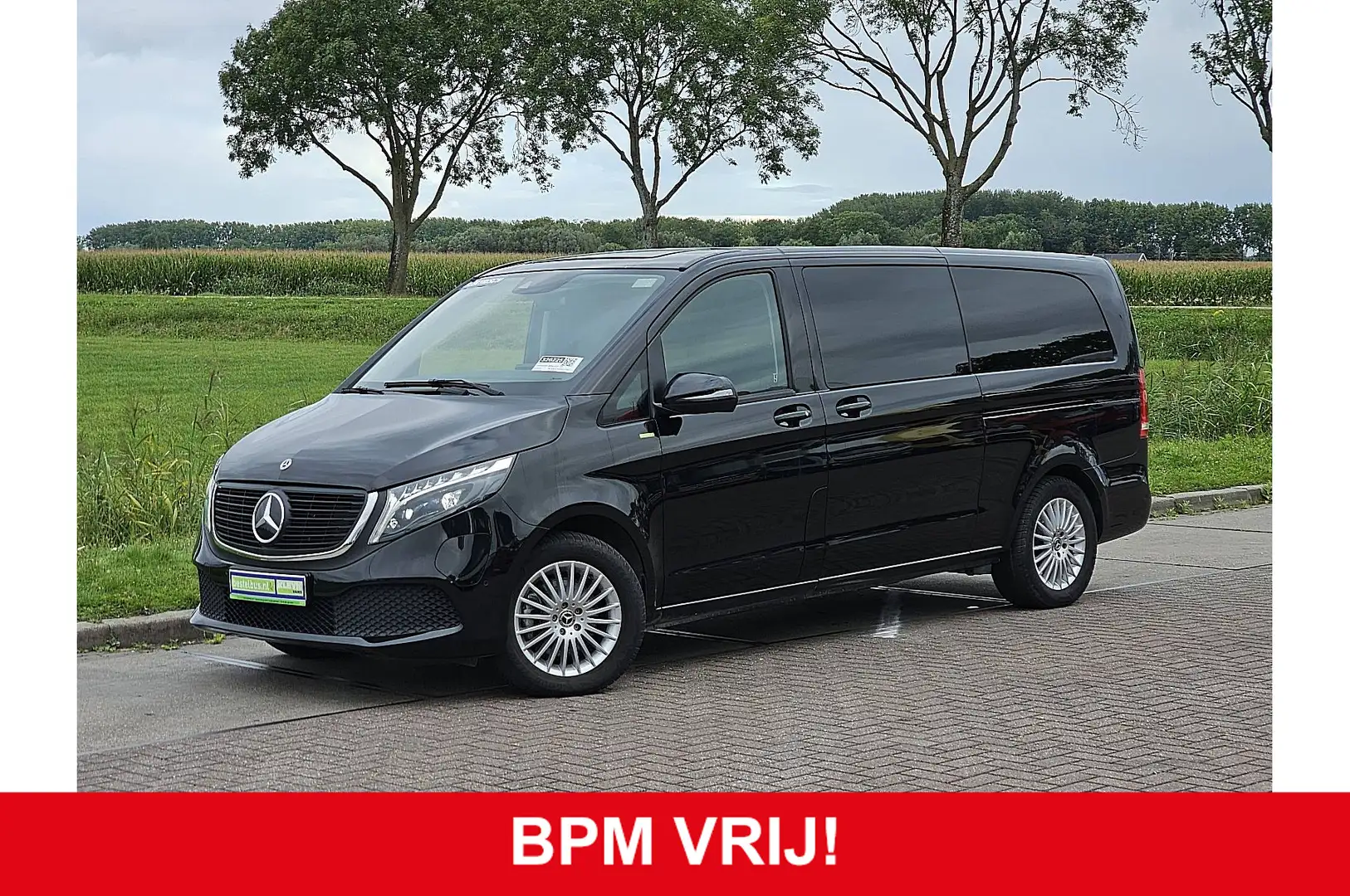 Mercedes-Benz EQV 300 L3 90kWh DC 8-Persoons Mbux + Navi Elektrische-Zij Zwart - 1