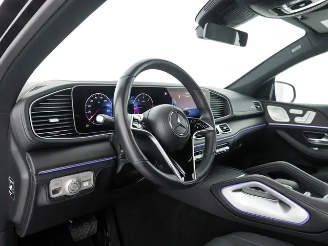 Mercedes-Benz Gle view 11